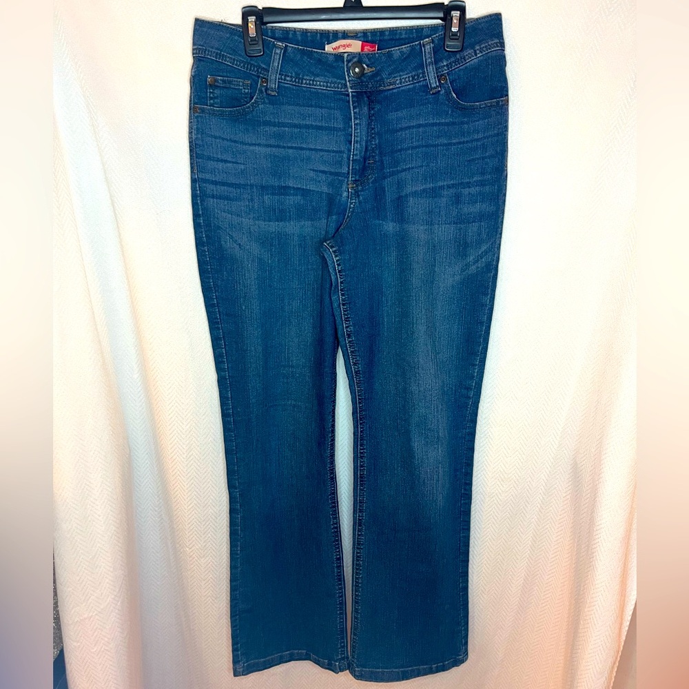 Wrangler Blue Straight Leg Denim Jeans size 12R waist 34 inseam 31 workwear